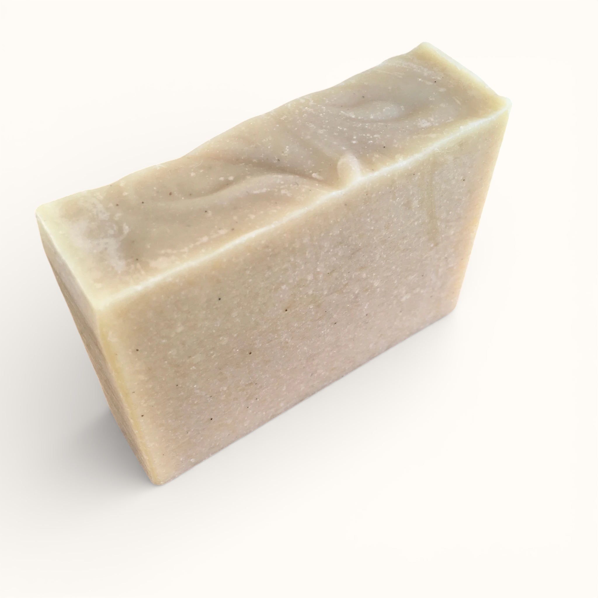 Savon, pierre ponce et beurre de karité.